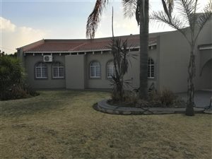 4 Bed House in Sonneveld
