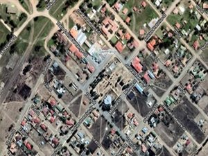 990 m² Land available in Reitz