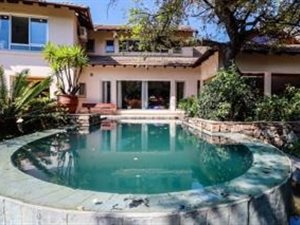 2 ha Farm in Kyalami