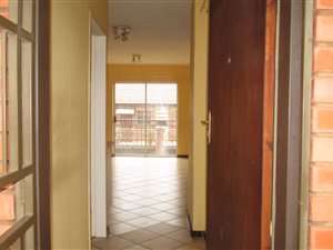 Studio Apartment in Karen Park