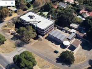 1800 m² Commercial space in Queenswood