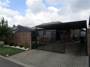3 Bed House in Leopards Rest Security Estate