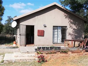 1.4 ha Farm in Kameelfontein and surrounds