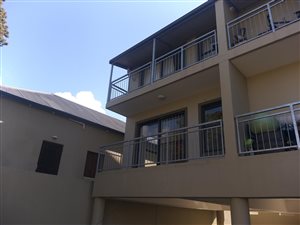 2 Bed Apartment in Paarl