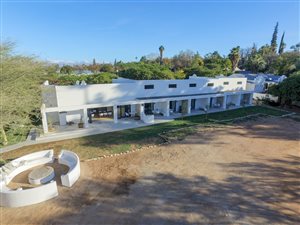 8 Bed House in Oudtshoorn