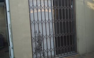 1 Bedroom Garden Cottage in Brixton