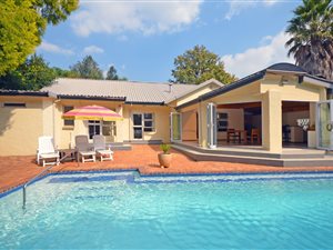 3 Bed House in Orchards