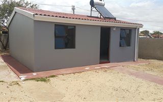 2 Bedroom House in Kwazakhele