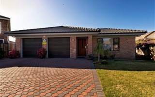 3 Bedroom House in Reebok