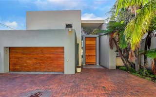 3 Bedroom House in Houghton Estate