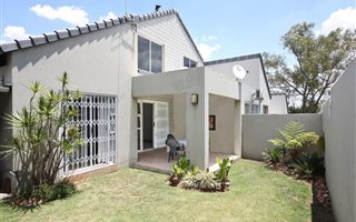 2 Bedroom Townhouse in Ferndale