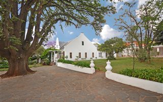 3 Bedroom House in Linden
