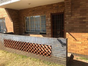 2 Bed Apartment in Driehoek