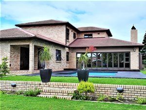 4 Bedroom House in Summerstrand
