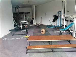 90 m² Commercial space in Overport
