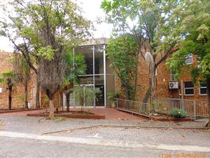 1445 m² Office Space in Menlo Park