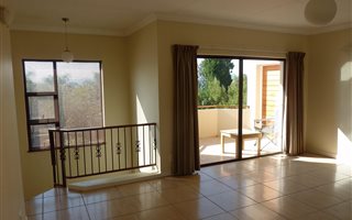 1 Bedroom Garden Cottage in Hurlingham Manor