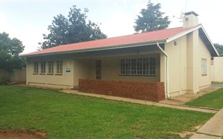 3 Bedroom House in Vanderbijlpark SE