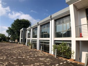1442 m² Industrial space in Route 21 Business Park
