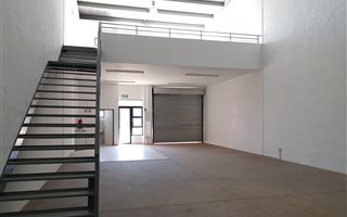 202 m² Industrial space in Greenhills