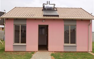2 Bedroom House in Windmill Park