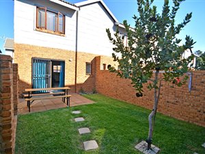 2 Bed Apartment in Blue Hills