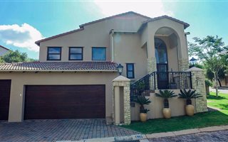 3 Bedroom House in Waterkloof
