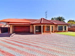 3 Bed House in The Orchards