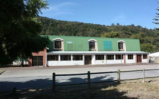 822 m² Commercial space in Sedgefield