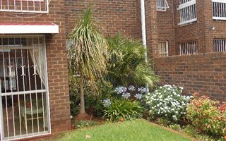 4 Bedroom Townhouse in Stilfontein