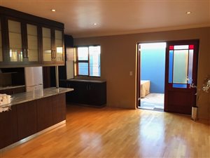 1 Bed Apartment in Walmer Estate