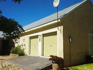 3 Bed House in De Rust