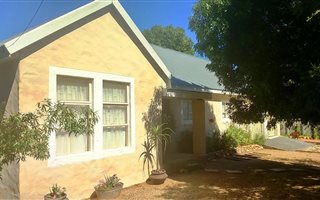 3 Bedroom House in De Rust