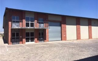 1206 m² Industrial space in Commercia