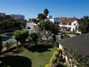2 Bed Apartment in St Georges Park
