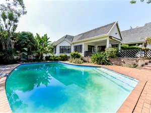 5 Bed House in Sunningdale Ridge
