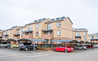 2 Bedroom Apartment in Menlyn