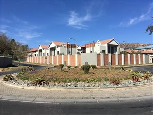 2 Bed Apartment in Cresta