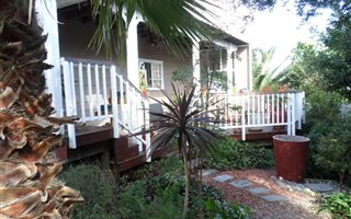 3 Bedroom House in Fraaiuitsig