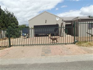 3 Bed House in Worcester West