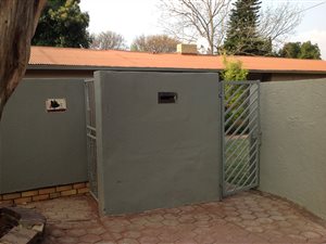 4 Bedroom House in Tileba