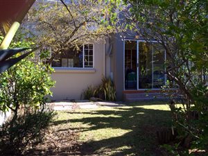 1 Bed Townhouse in Paulshof