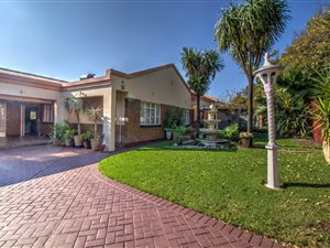 3 Bed House in Cinderella