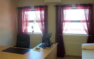 90 m² Office Space in Mtunzini