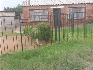 2 Bedroom House in Kwa Thema