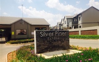 3 Bedroom Apartment in Crystal Park
