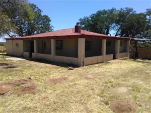 556 ha Farm in Bultfontein