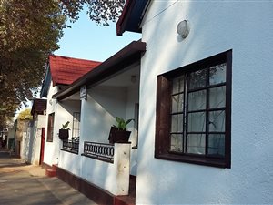 13 Bed House in Jeppestown