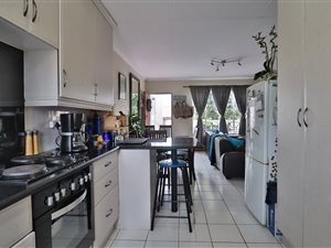 3 Bed Apartment in Edenglen