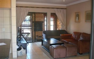 3 Bedroom Townhouse in Oriel